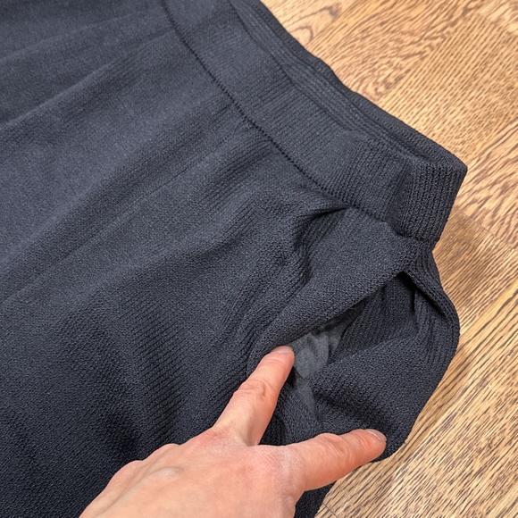 St John Collection Wide Leg Ribbed Knit Wool Blend Stretch Pants Womens 2 - Picture 3 of 9